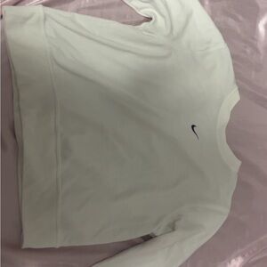 Nike Classic White Pullover